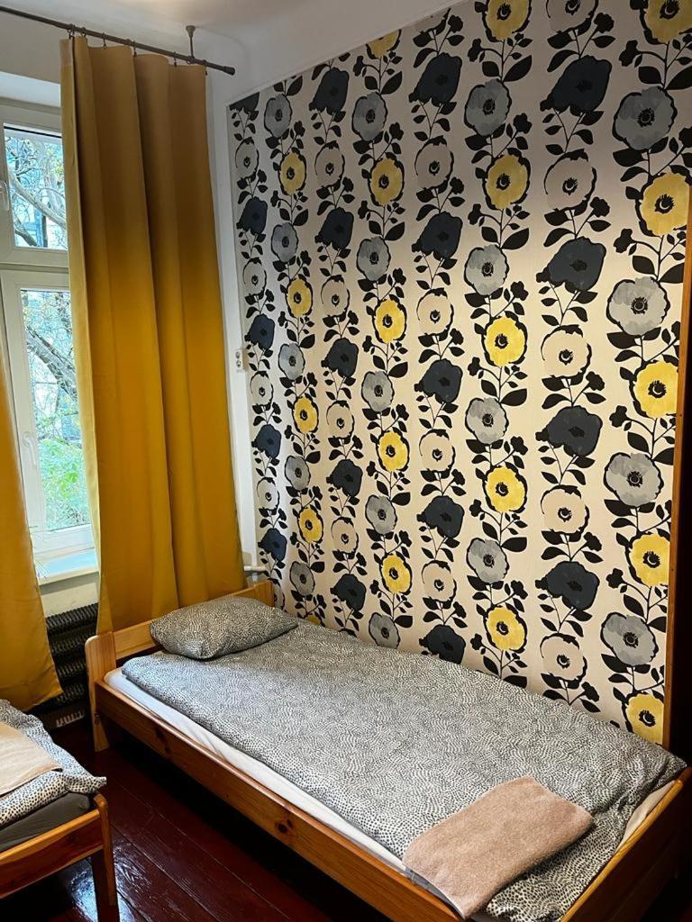 Hostel Retro Cracovia Esterno foto